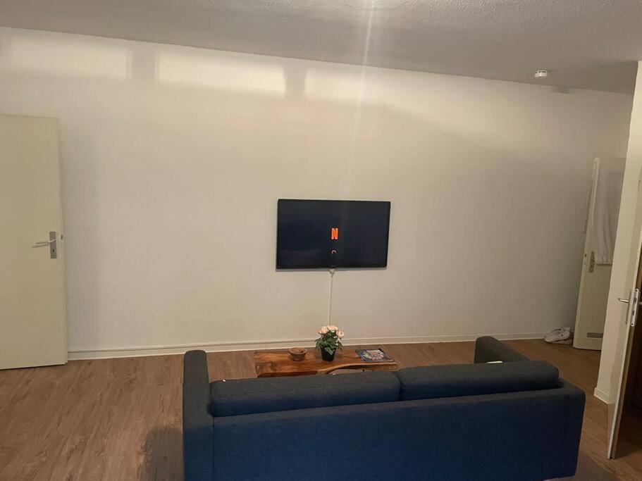 Zentrale Wohnung Direkt Am Hauptbahnhof - Bismarck Düsseldorf Exterior foto